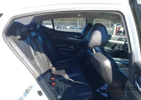 2017 Nissan Maxima 3.5 Sl from USA, damaged, VIN 1N4AA6AP1HC440048